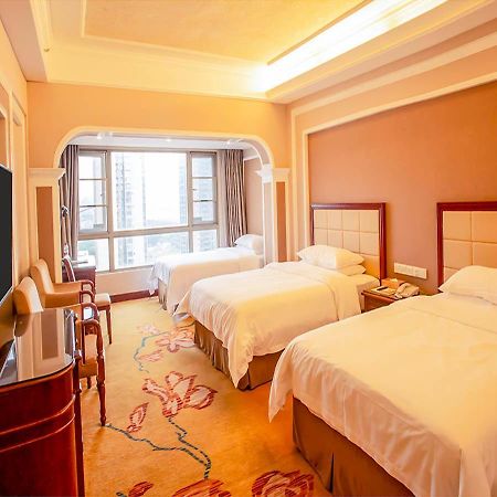 Vienna Hotel Shenzhen Songgang Liye Road מראה חיצוני תמונה