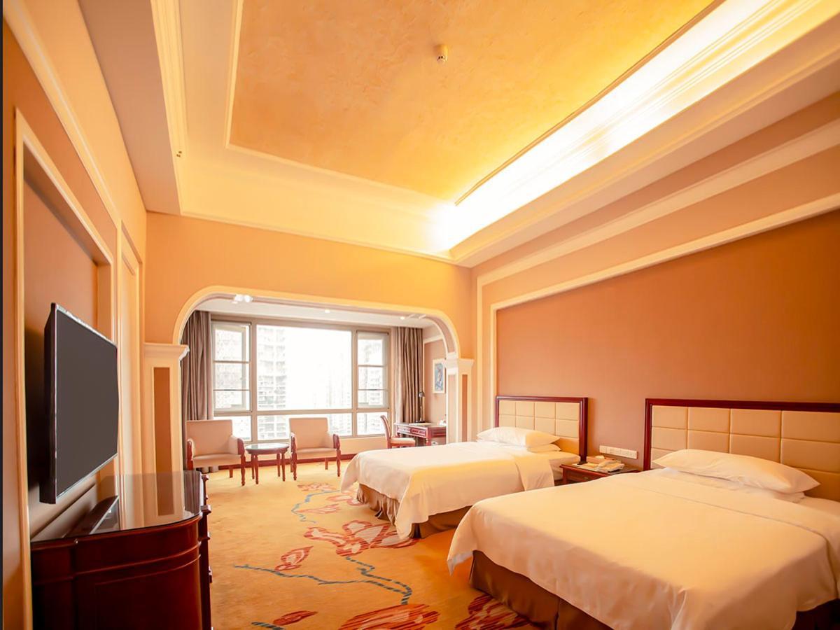 Vienna Hotel Shenzhen Songgang Liye Road מראה חיצוני תמונה