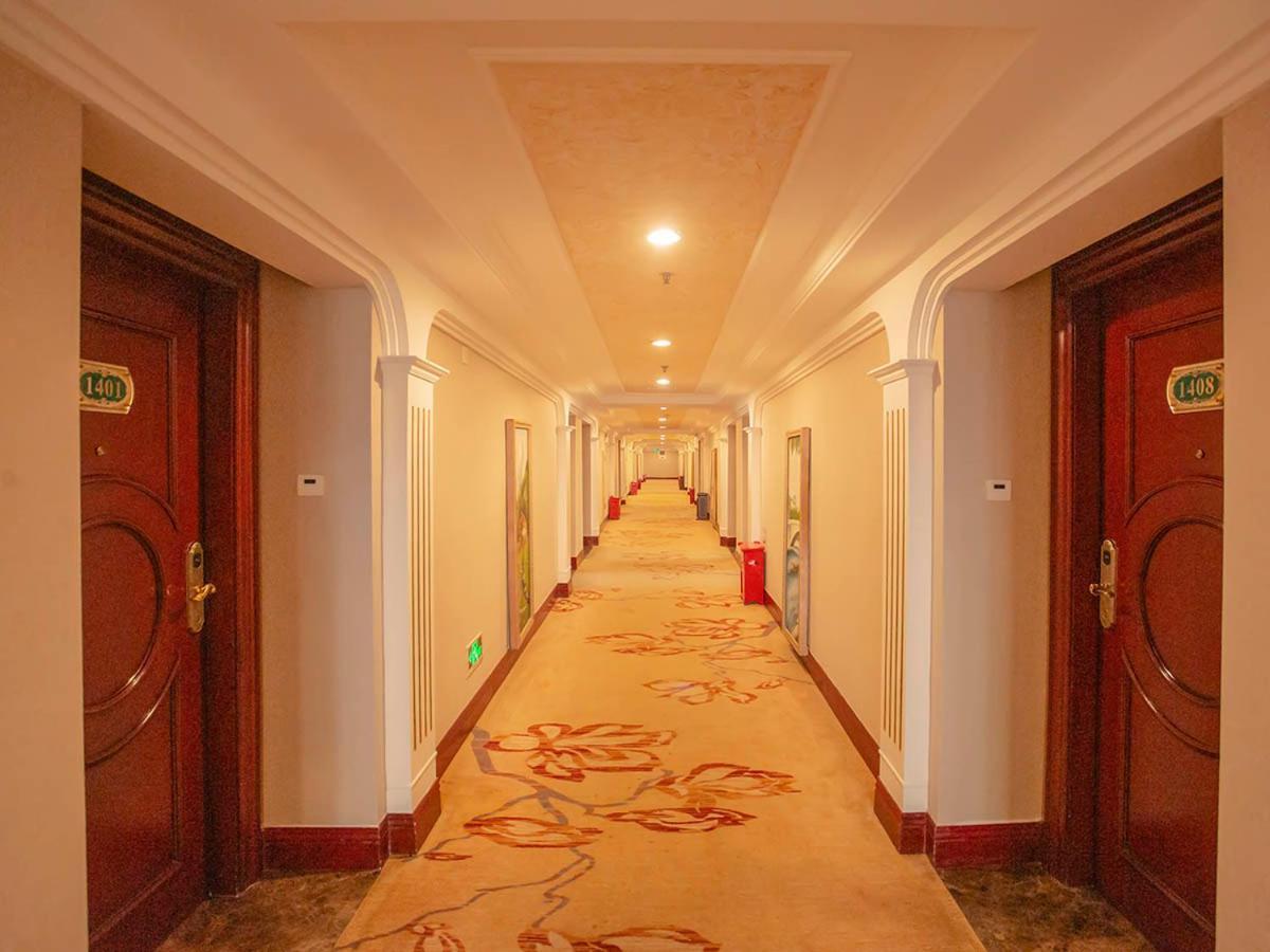 Vienna Hotel Shenzhen Songgang Liye Road מראה חיצוני תמונה
