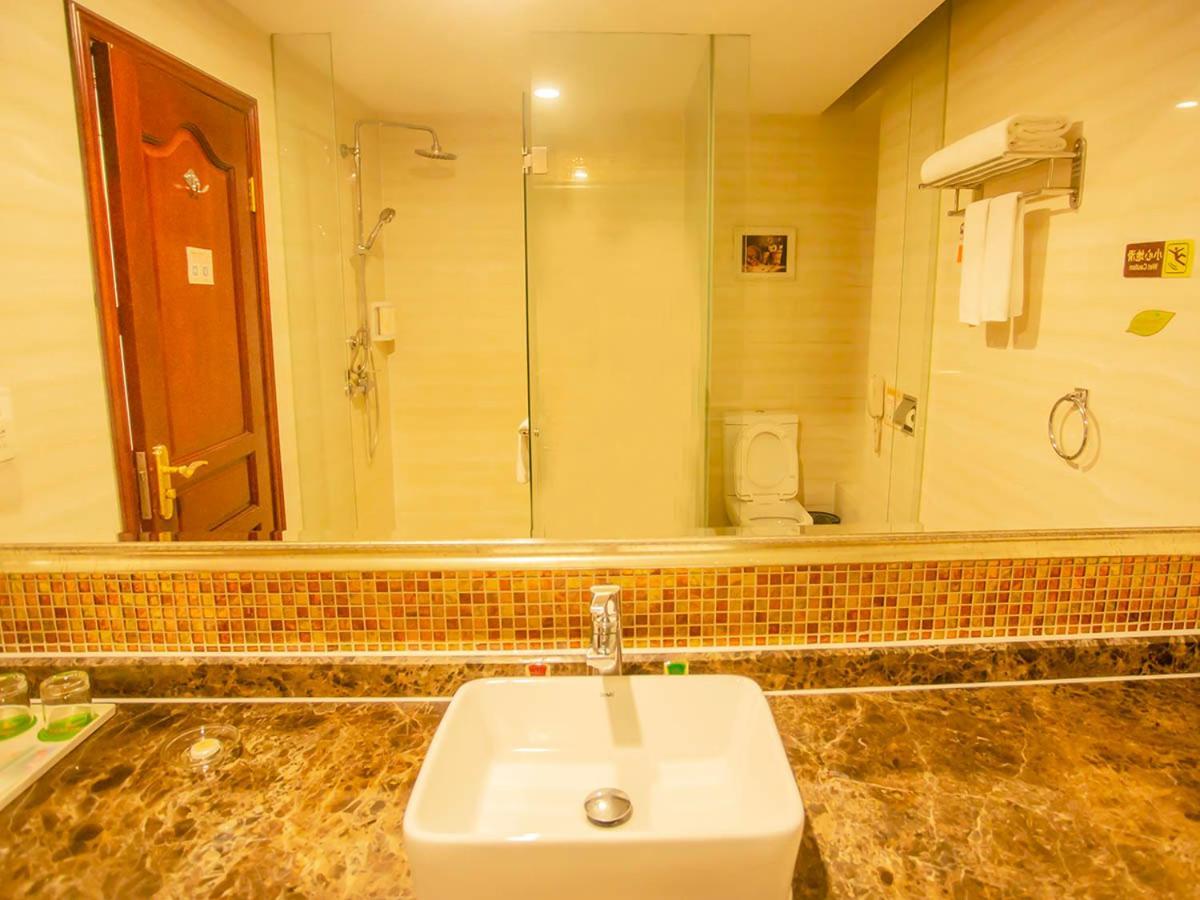 Vienna Hotel Shenzhen Songgang Liye Road מראה חיצוני תמונה