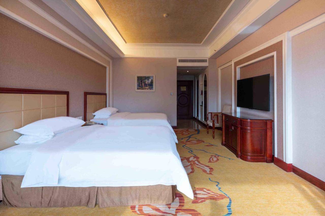 Vienna Hotel Shenzhen Songgang Liye Road מראה חיצוני תמונה