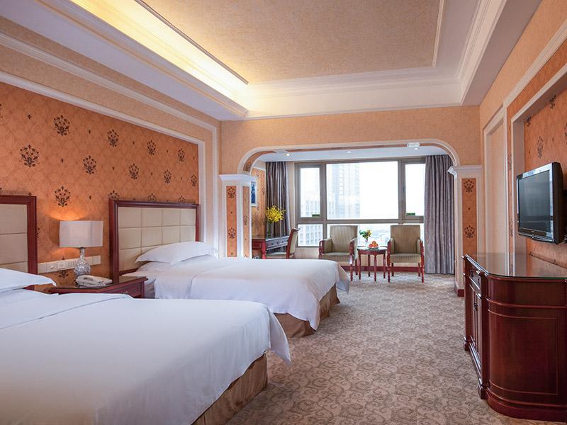 Vienna Hotel Shenzhen Songgang Liye Road מראה חיצוני תמונה